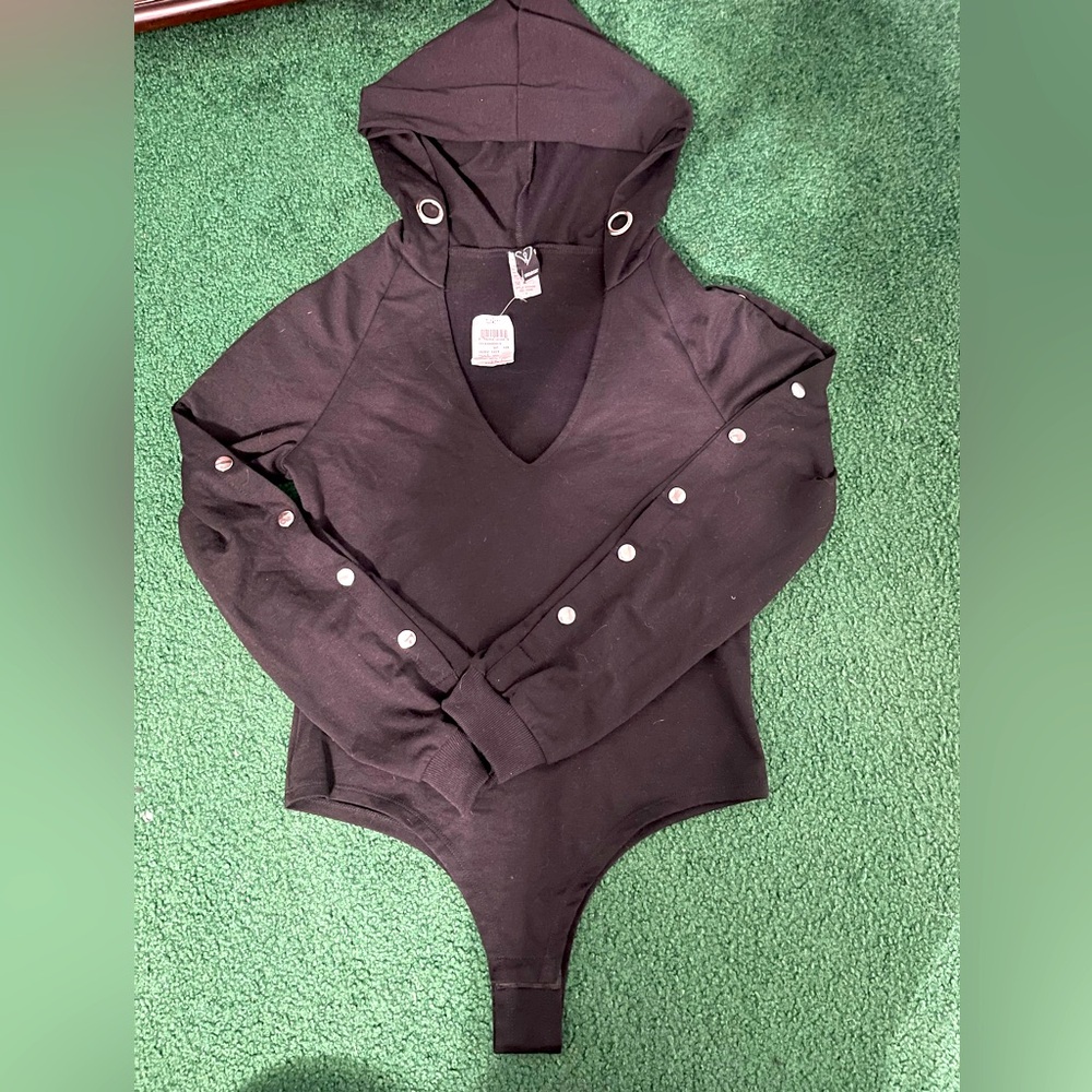 Windsor bodysuit NWT